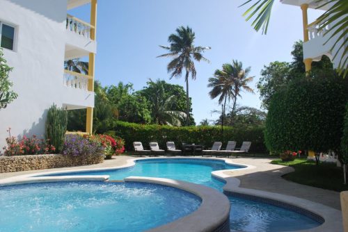 Bahia Residence pool
